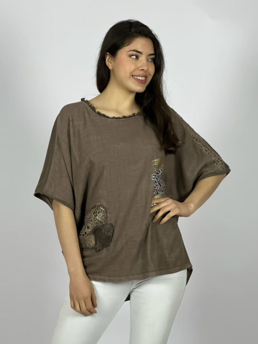 Polera Lino Con Rosas Bordadas en Hombro A4-894