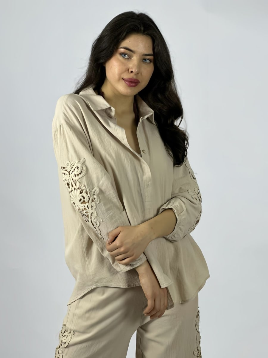 Blusa Lino Encajes en Mangas A3-709