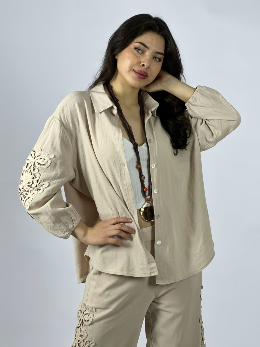 Blusa Lino Encajes en Mangas A3-708