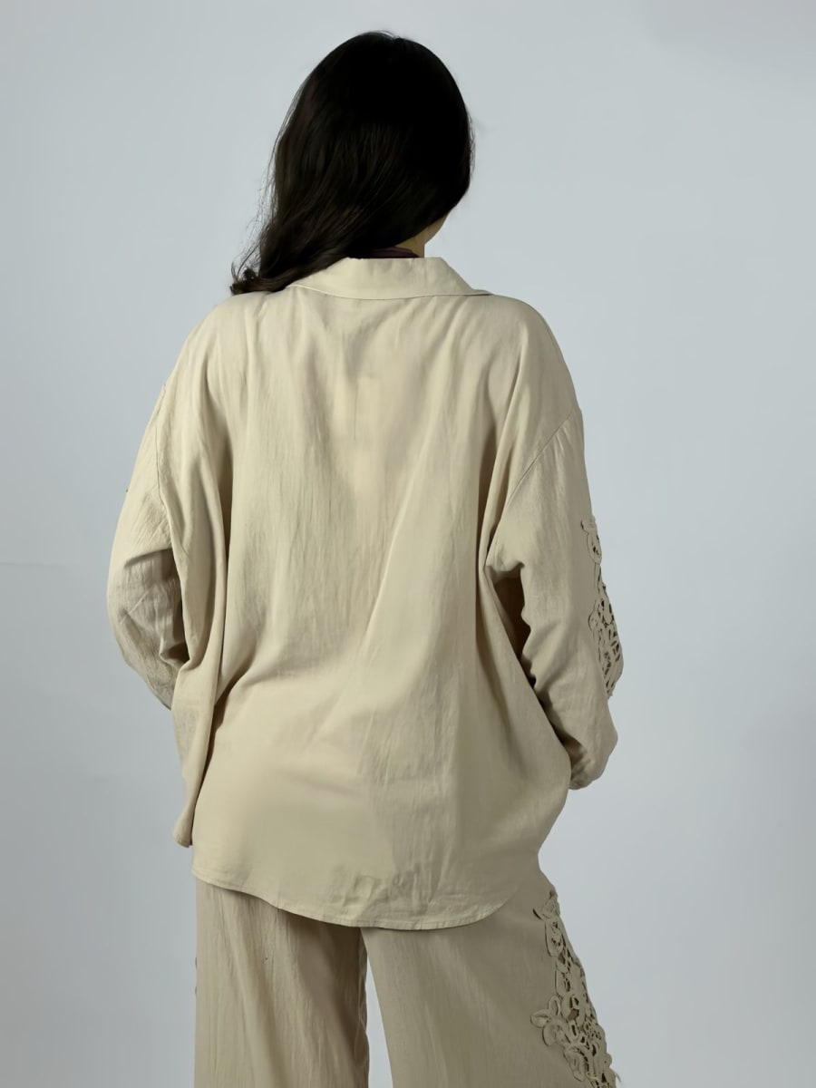 Blusa Lino Encajes en Mangas A3-7011