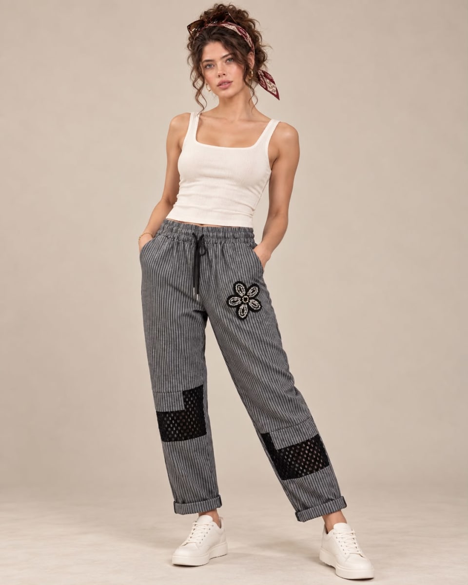 Jogger estampado de Linea Con Tejido y Flor Brillante A1-145
