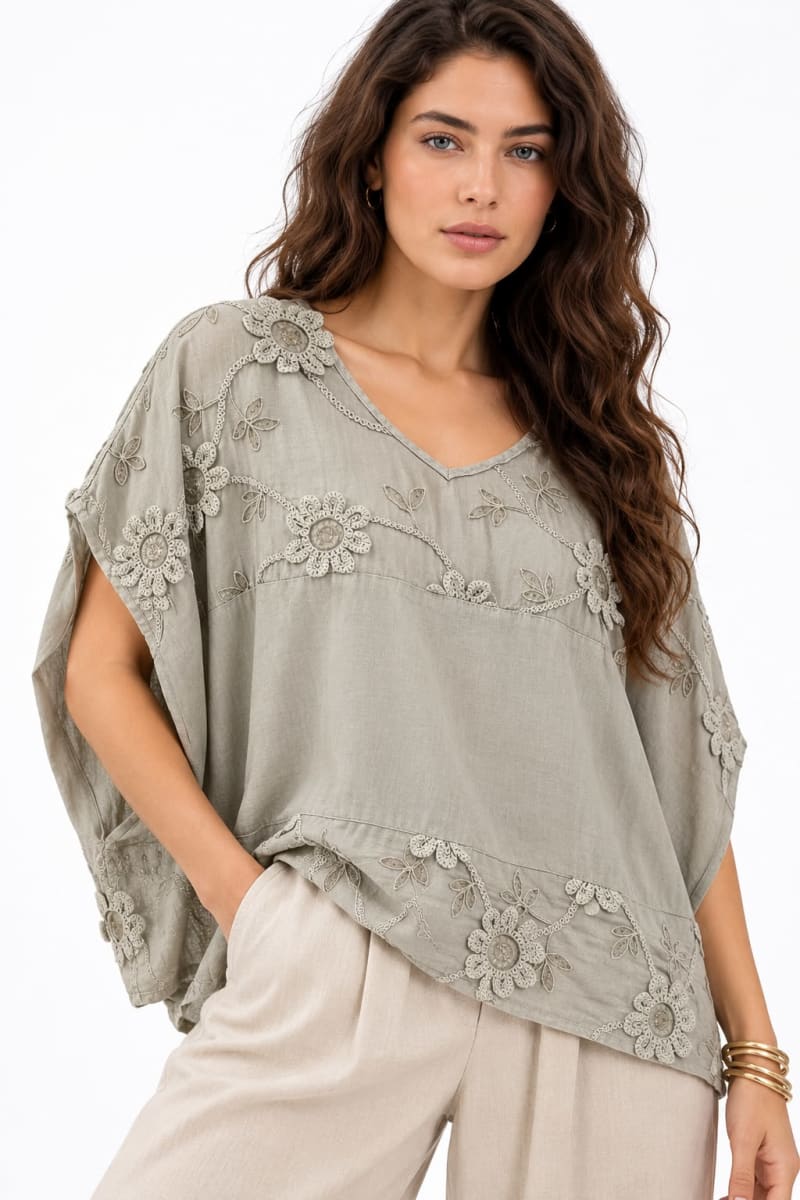 Polera Lino Hombros Flores Bordadas A4-871