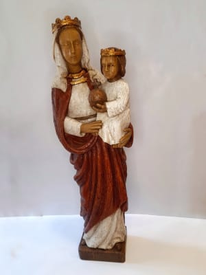 MARIA REINA GRANDE