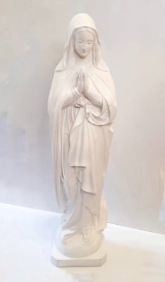 MARIA EN TU HOGAR. DE INTERIOR