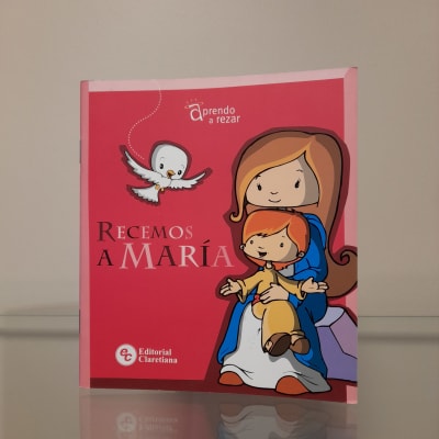 RECEMOS A MARIA