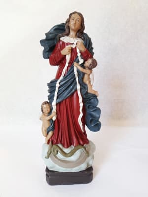 IMAGEN VIRGEN DESATANUDOS