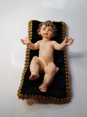 NIÑO JESUS VESTIDO CON COJIN