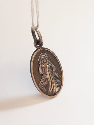 MEDALLA PLATA J MISERICORDIA