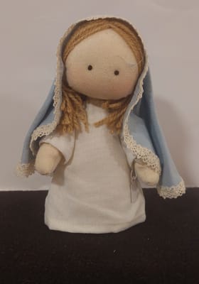 VIRGEN MARIA DE TRAPO 19CM