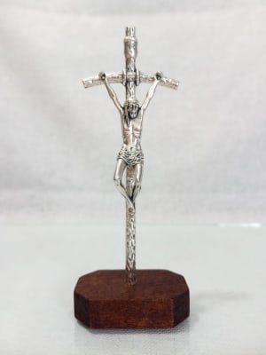 CRUZ PAPAL CON BASE