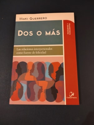 DOS O MAS