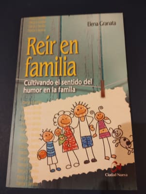 REIR EN FAMILIA
