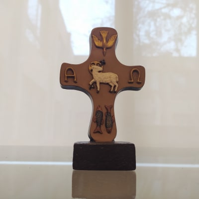 CRUZ DEL CORDERO DE DIOS 11CM SIN BASE