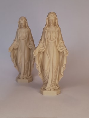 VIRGEN MILAGROSA COLOR PEQUEÑA