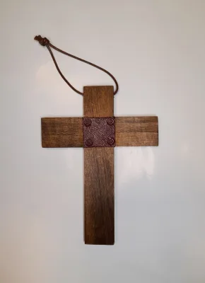 CRUZ CON CUERITO ALCENTRO