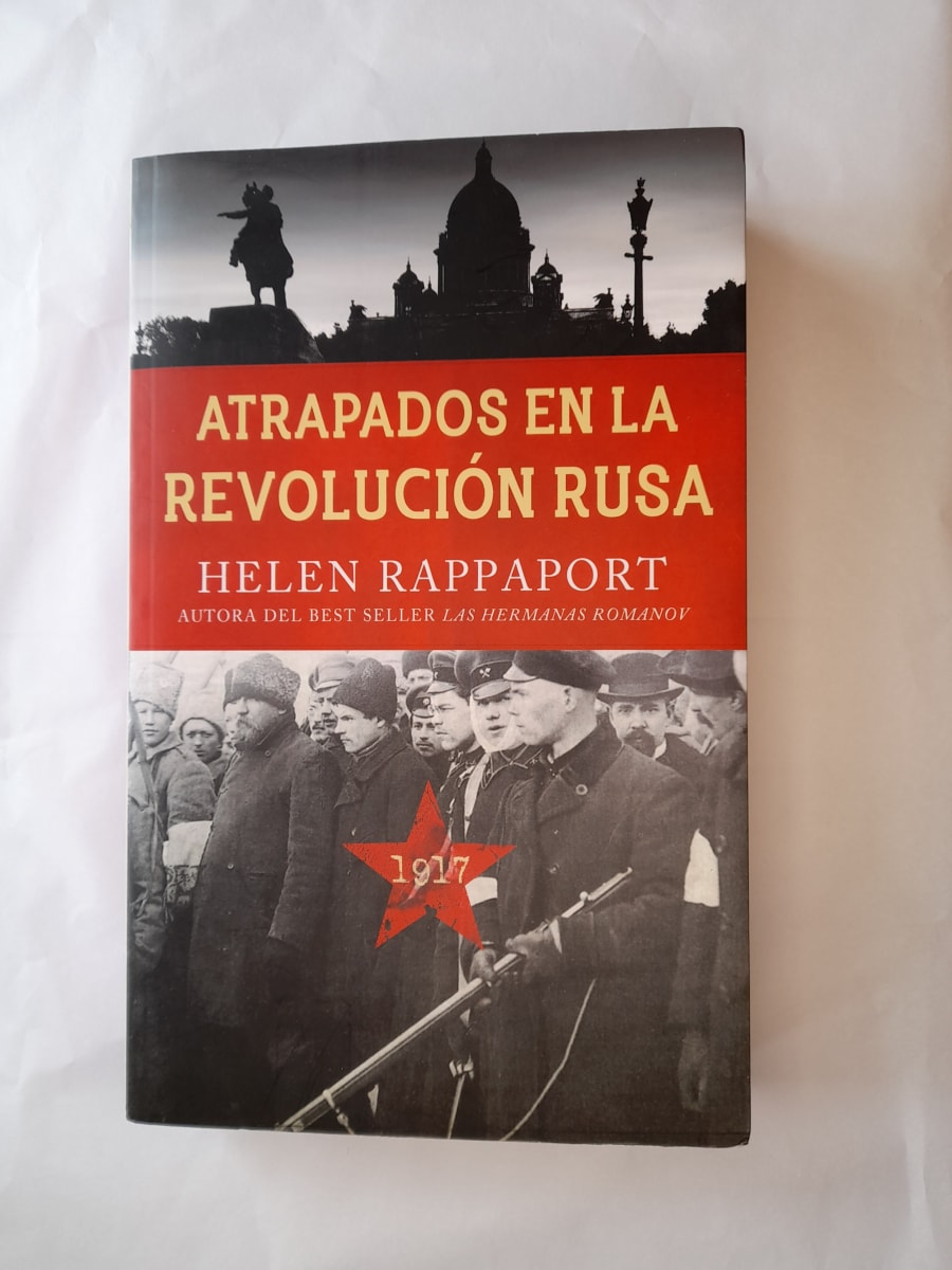 ATRAPADOS EN LA REVOLUCIÓN RUSA1