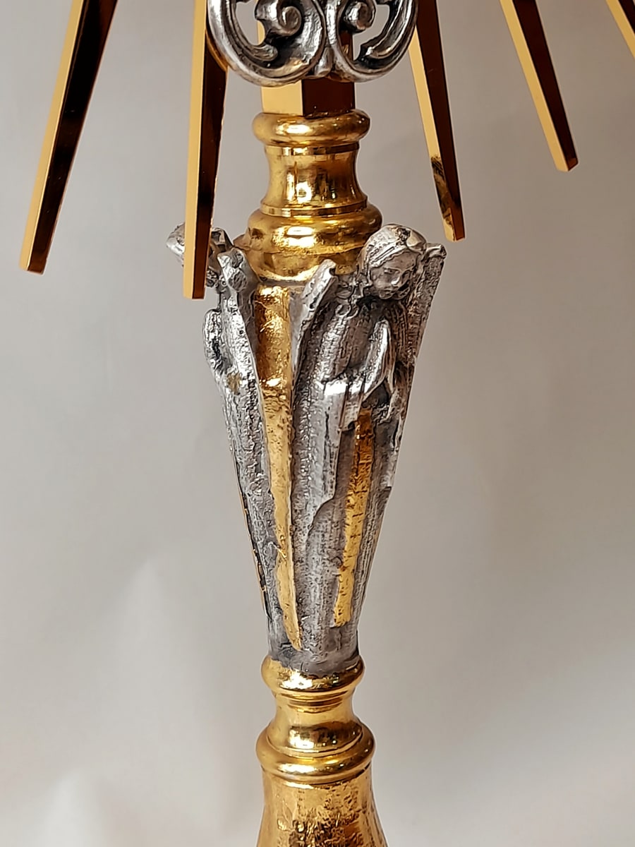 CUSTODIA ENCHAPADA EN ORO7