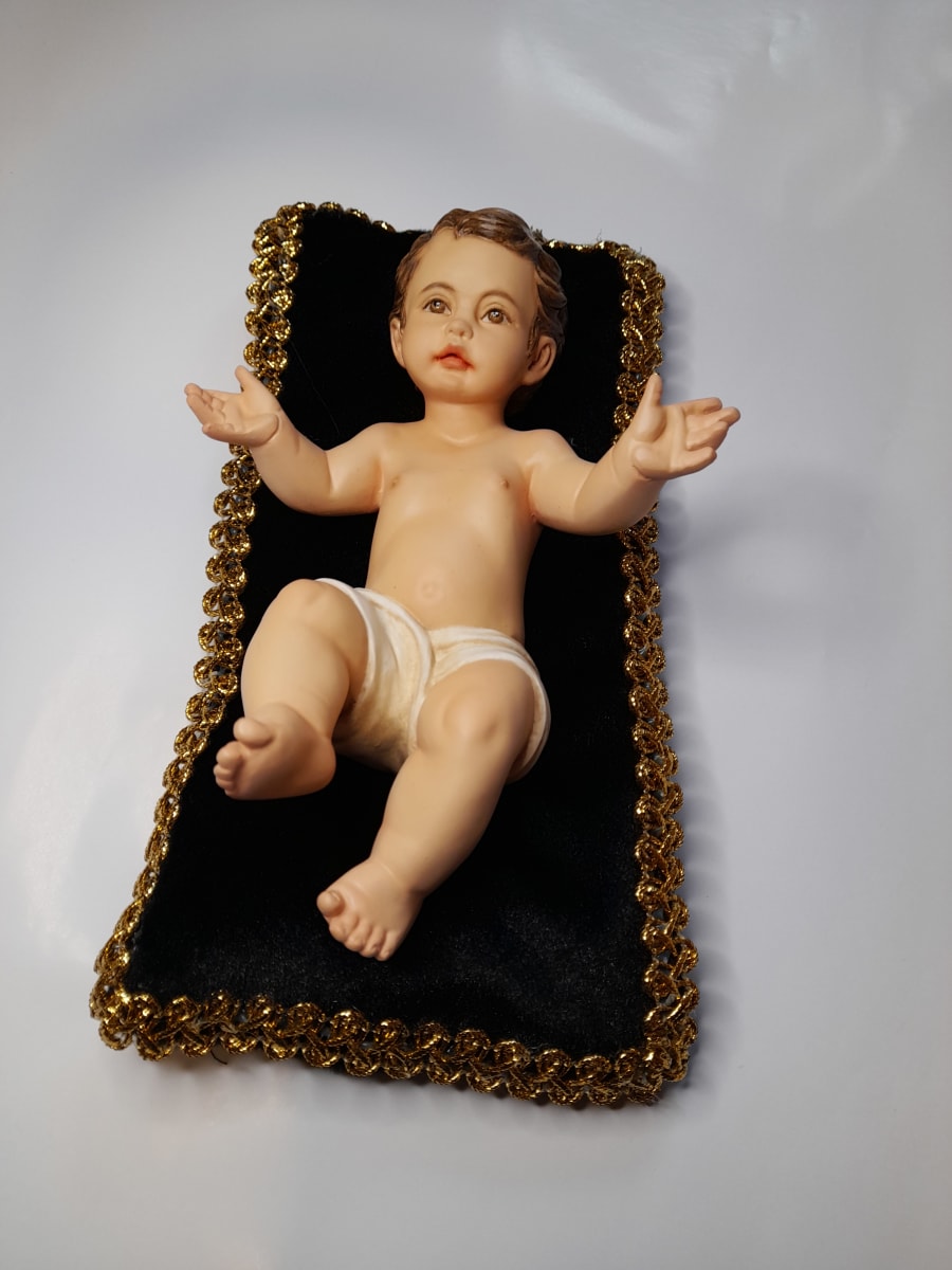 NIÑO JESUS VESTIDO CON COJIN2