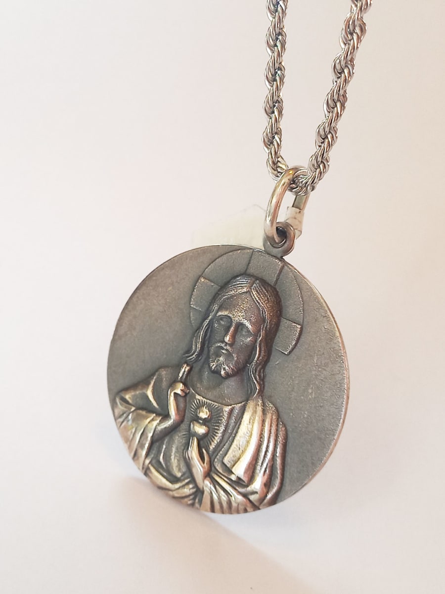 MEDALLA SAGRADO CORAZON PLAT1