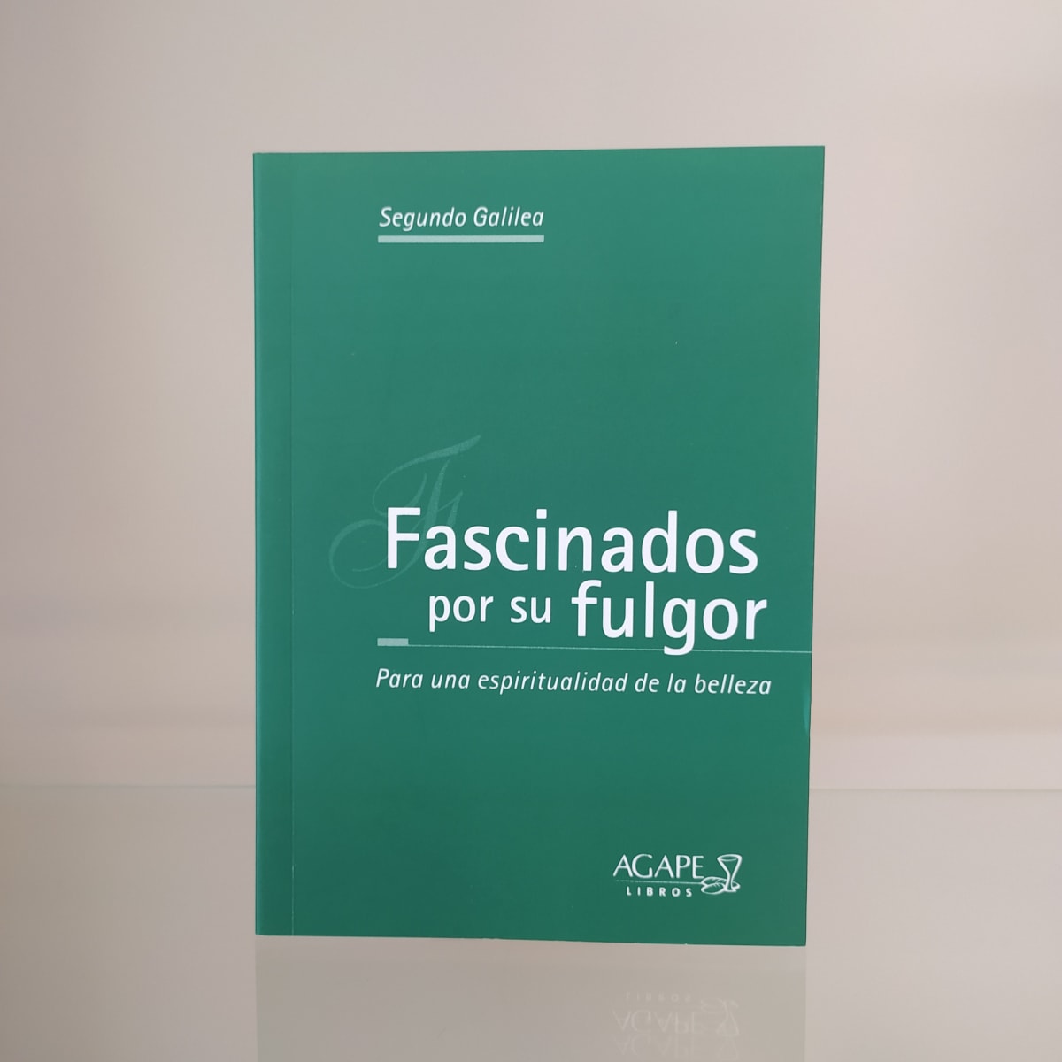 FASCINADOS POR SU FULGOR1