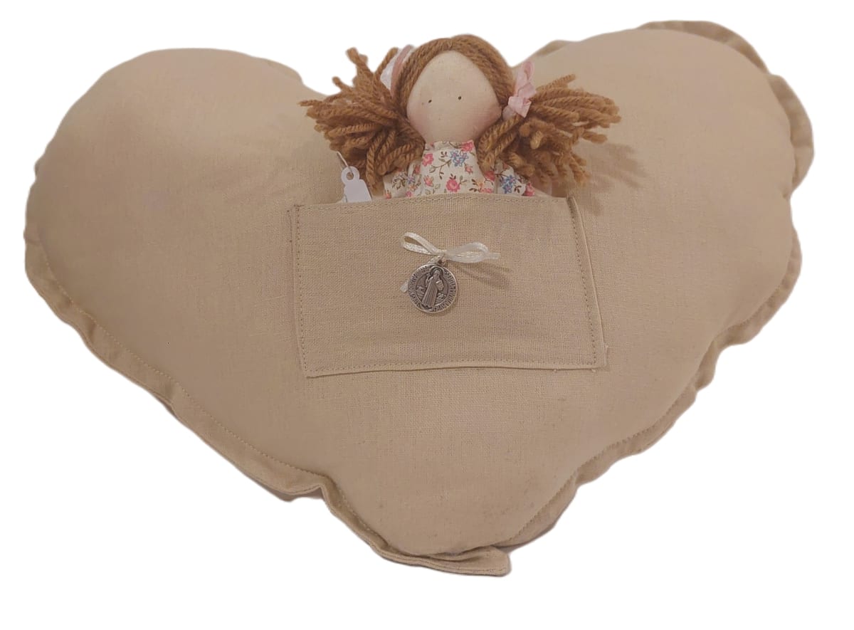 COJIN ANGEL DE LA GUARDA CORAZON 40 CM2