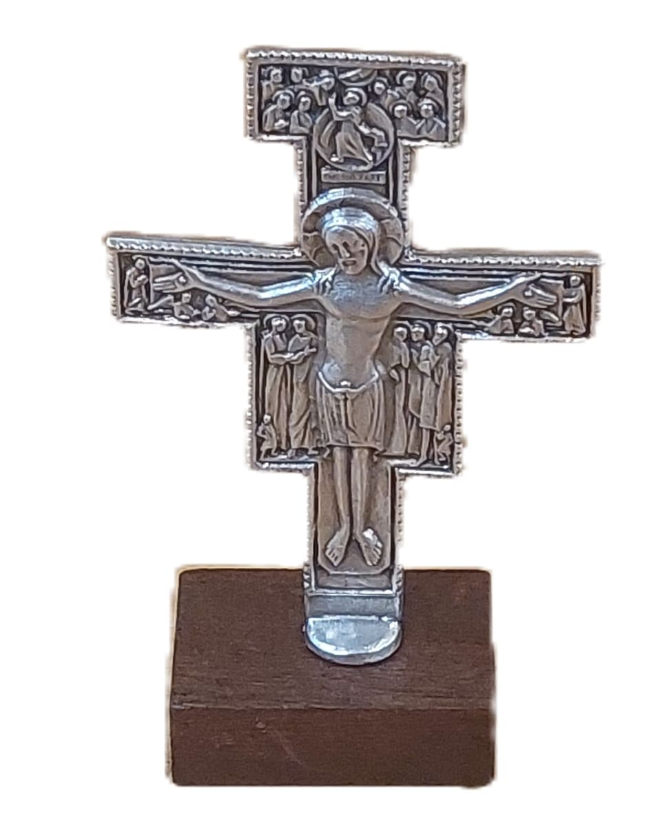 CRUZ SAN DAMIAN CON BASE1