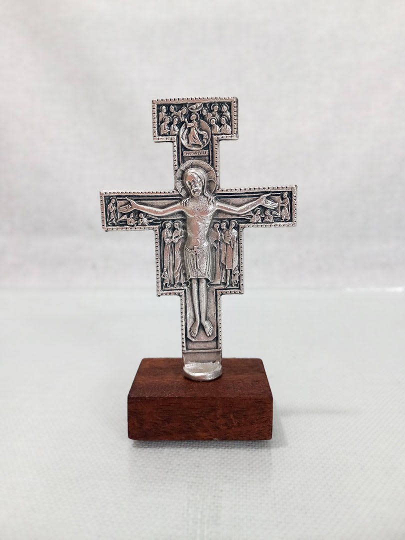 CRUZ SAN DAMIAN CON BASE2