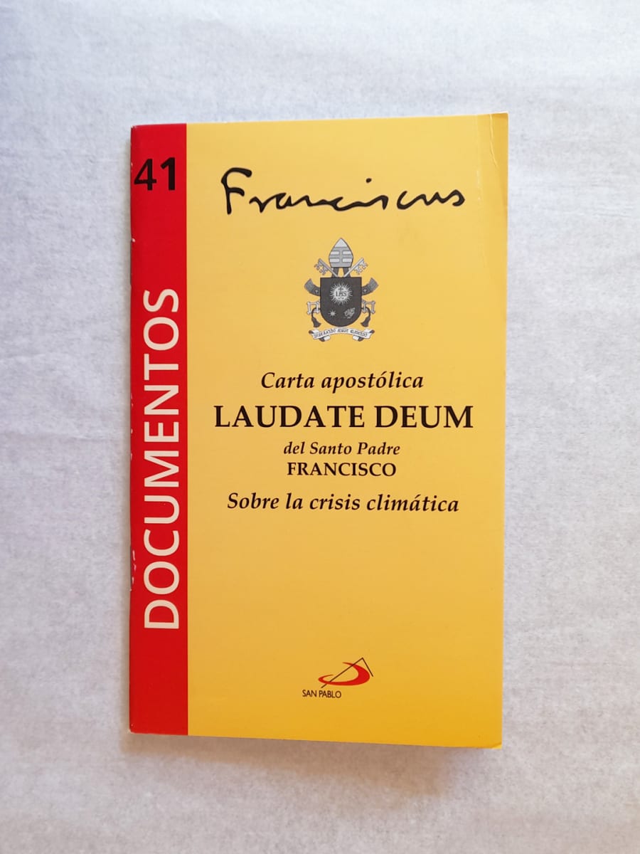 LAUDATE DEUM1