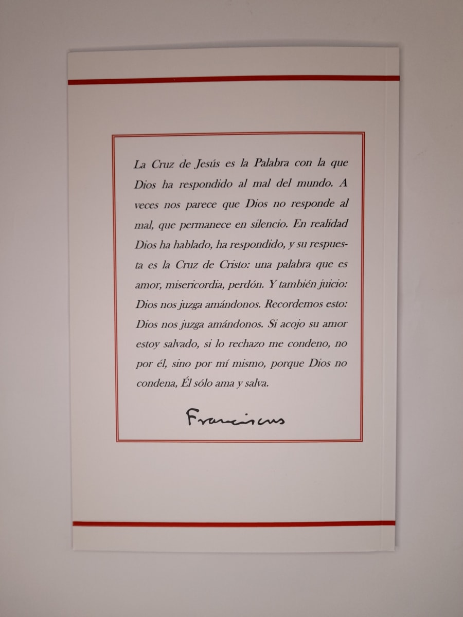 EN ORACION CON JESUS EN EL CAMINO DE LA CRUZ1