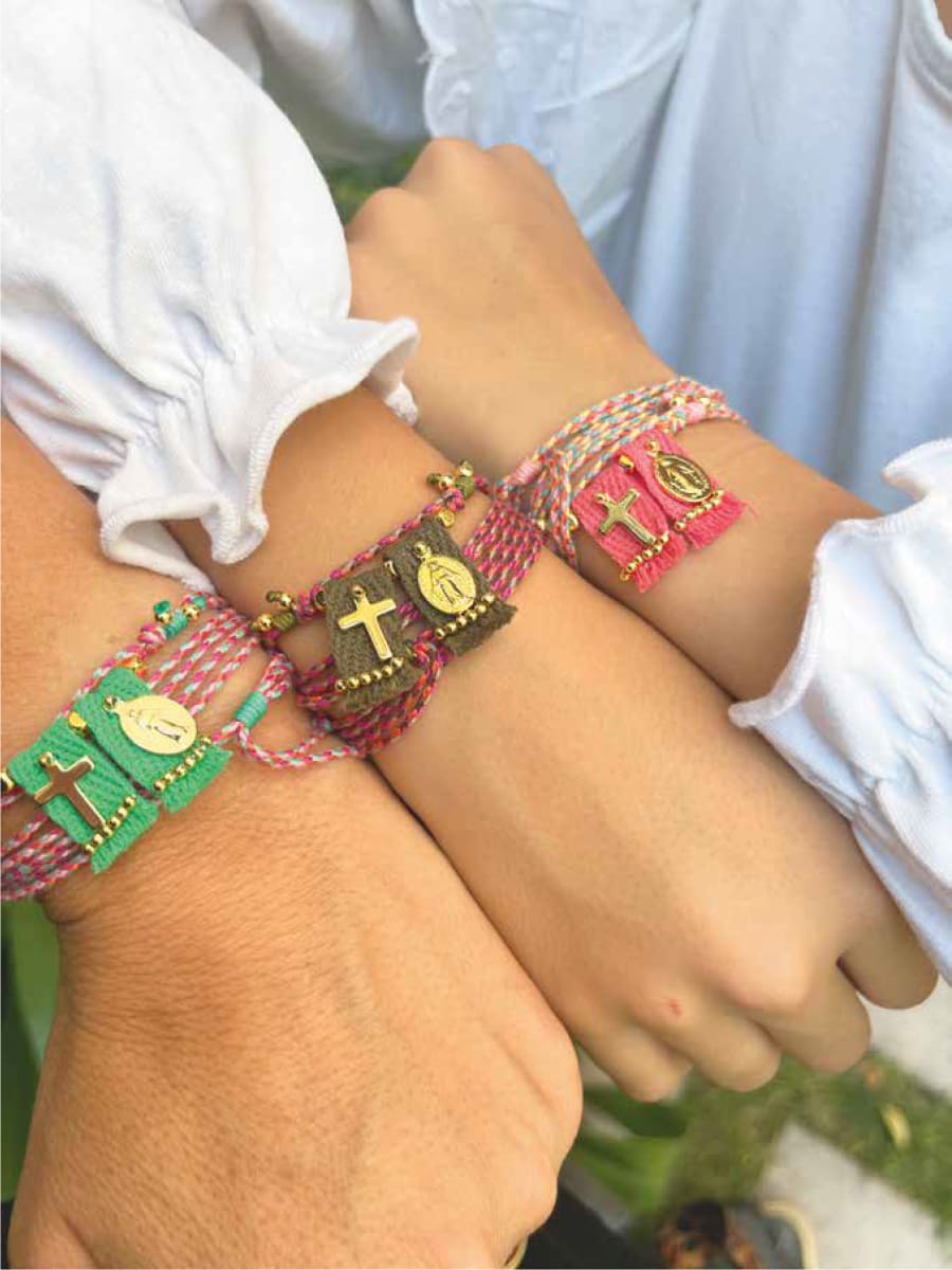 COLLAR PULSERA DOBLE MEDALLA1