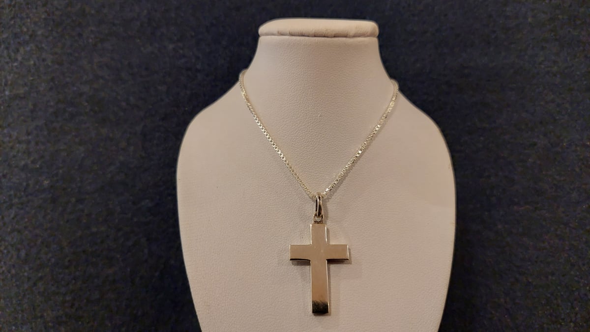 CRUZ GRUESA PLATA 24MM1