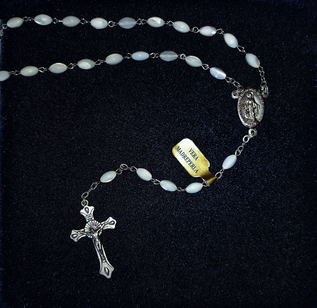 ROSARIO MADRE PERLA CON CAJA3