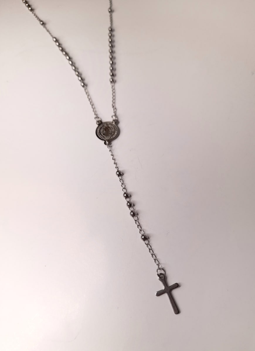 COLLAR DE ACERO CON COLGANTE DIJE ROSARIO CON CRUZ2