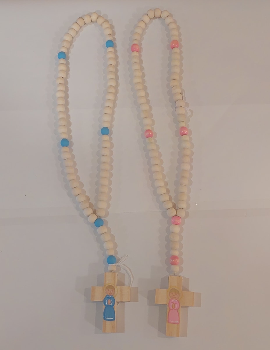 ROSARIO MADERA NIÑOS1