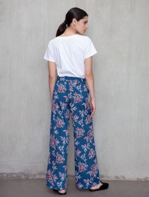 PANTALON ANCHO ESTAMPADO PANTALON ANCHO ESTAMPADO