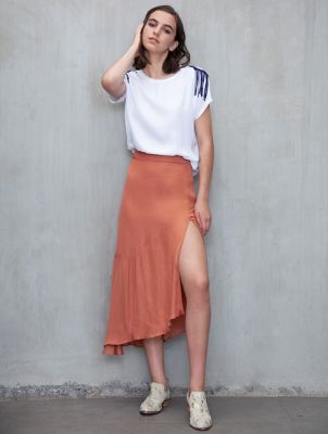 POLERA SATIN CON FLECOS POLERA SATIN CON FLECOS