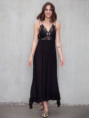 VESTIDO LARGO MACRAME VESTIDO LARGO MACRAME