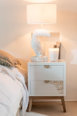 Lampara Tucan Resina Blanco