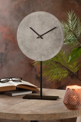 Reloj + Pie Metal Plata