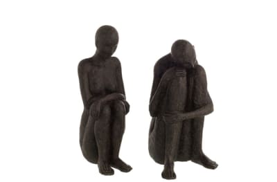 FIGURA SENTADA RESINA NEGRO