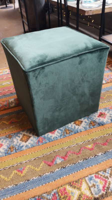 Taburete Cuadrado Terciopelo Verde