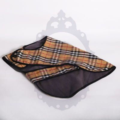 Capa bulldog beige burberry Capa bulldog beige burberry