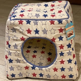 Cama para gatos en forma de casa Cama para gatos en forma de casa