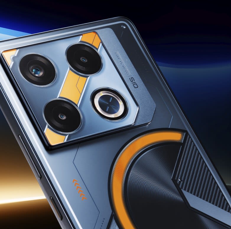 INFINIX GT 20 Mecha Orange PRO REACONDICIONADO3