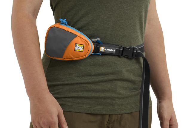 BOLSO PEQUEÑO - DISPENSADOR DE BOLSAS - RUFFWEAR - STASH BAG5