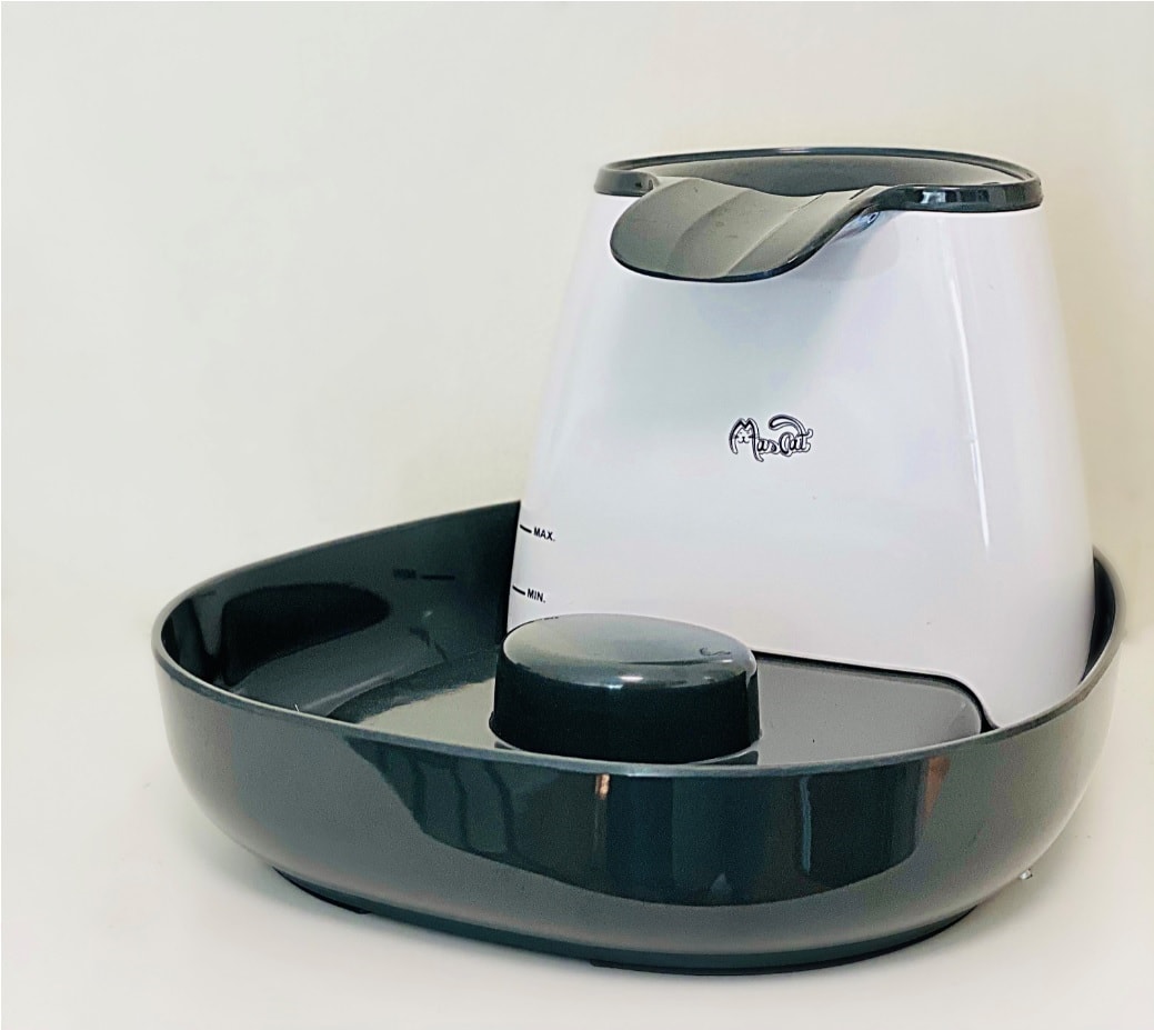 ACCESORIO GATO - MASCAT - FUENTE DE AGUA CASCADA1