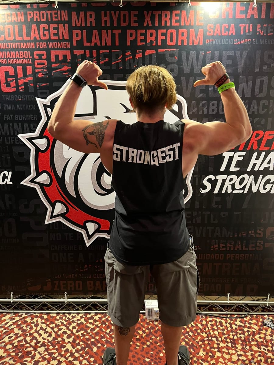 POLERA TEAM STRONG TANK2