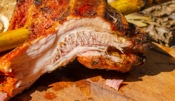 COSTILLAR AHUMADO - 550g Aprox - Cecinas Curacautin1