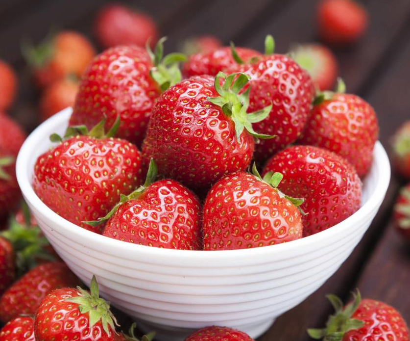 CAJITA de FRUTILLAS ORGÁNICAS - 500gr - Tierra Viva1