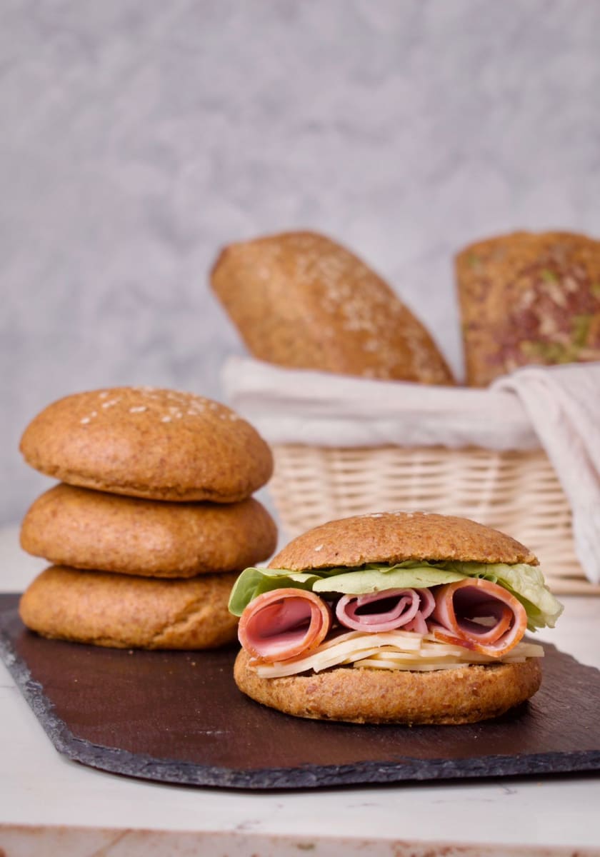 PAN HALLULLA de ALMENDRA sin piel - 6 Un1